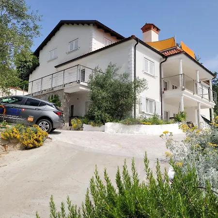Mit Beheiztem Pool Kroatien Herbst Und Winter Apartment *