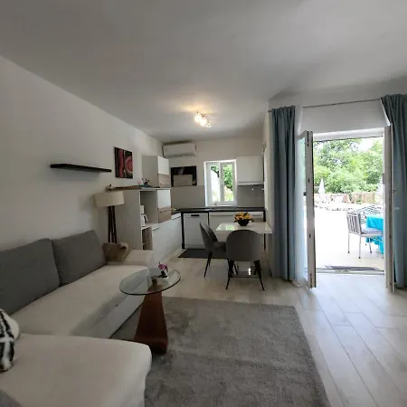 Mit Beheiztem Pool Kroatien Herbst Und Winter Apartment