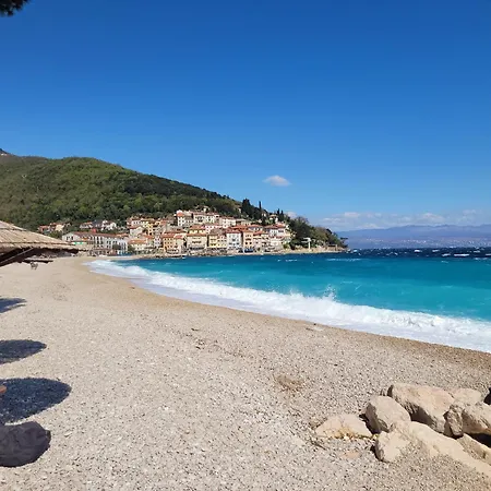Mit Beheiztem Pool Kroatien Herbst Und Winter *